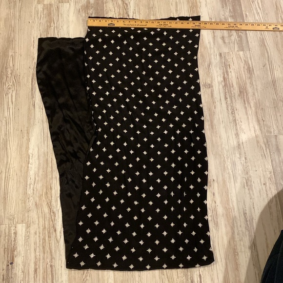 Exquisite Doncaster 3 Piece set 100% silk fully lined true-wrap maxi skirt - Picture 6 of 16